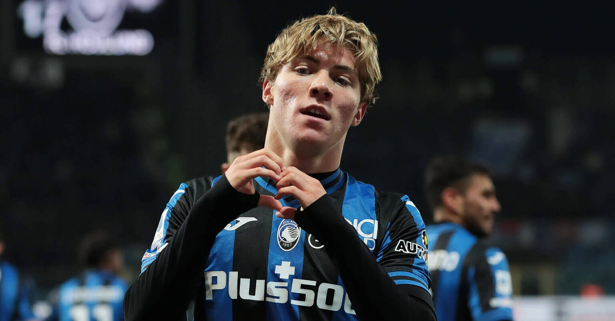 PSG make bid for Atalanta forward and Man Utd target Rasmus Hojlund