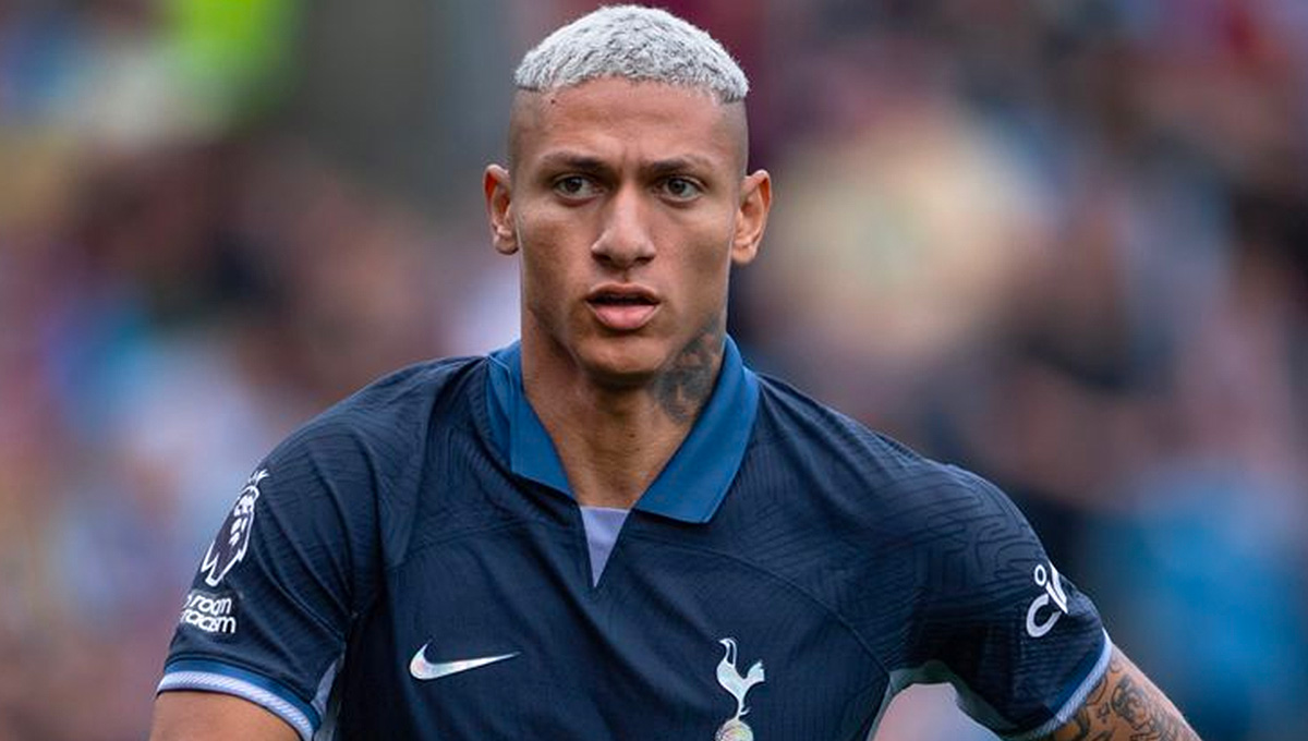 Tottenham striker, Richarlison, says he will seek the help of a psychologist